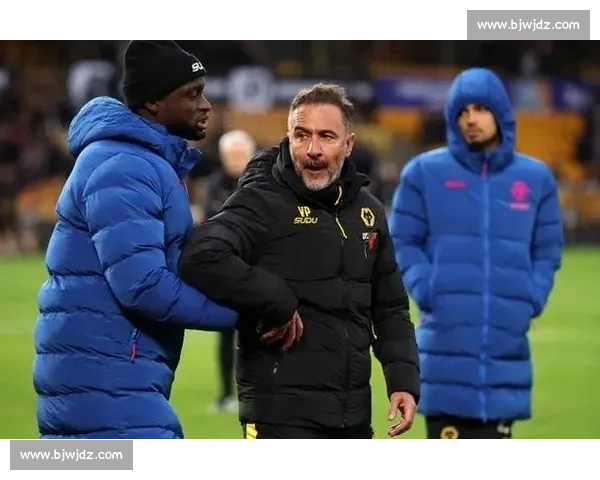 狼队 9 场 2 分垫底！主帅与球迷看台对峙