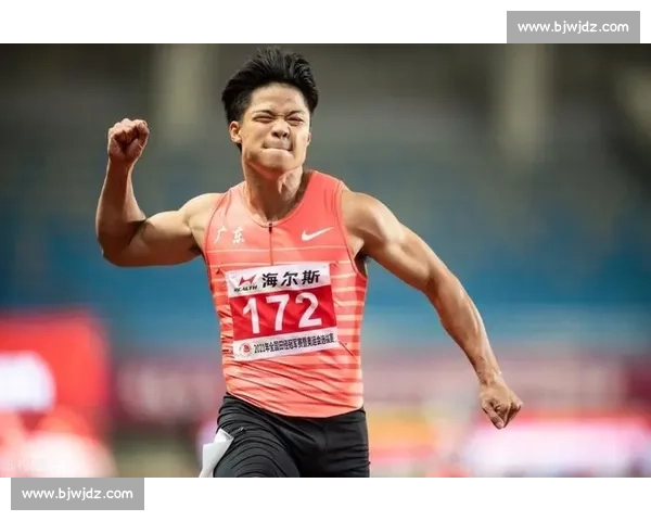 看台劝留与十年征途：苏炳添张培萌的中国速度密码