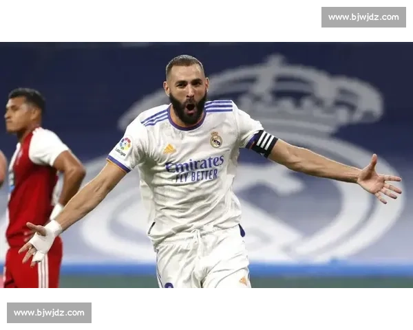 皇马上诉卢宁红牌：为护维尼修斯冲替补席，唯一重罚引争议