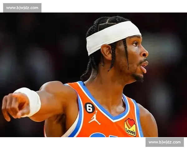 美国球迷神还原亚历山大：每招都像本尊复制