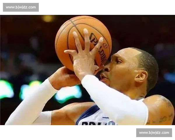 模仿 NBA 球星投篮：这姿势，真神了！