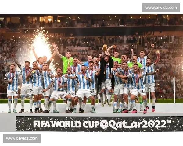 阿根廷强势逆袭世界杯决赛精彩回顾与精彩瞬间解析